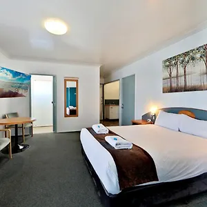 oscar-motel.queenslandhotels.net/